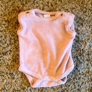 Kate Quinn 0-3m onesie